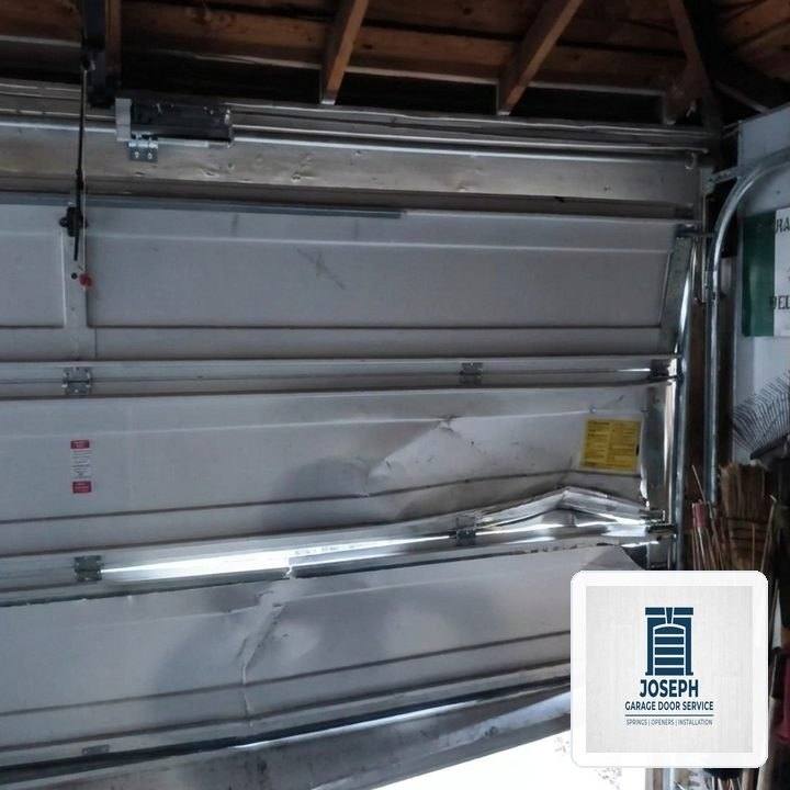 Joseph Garage Door Service in Ravensdale, WA: Heavy-Duty Steel Section Strut & 11-Gauge Hinge Reinforcement - Ravensdale, WA